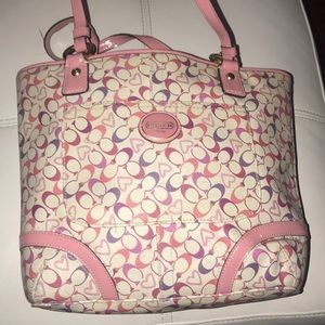 Heart and logo coach purse